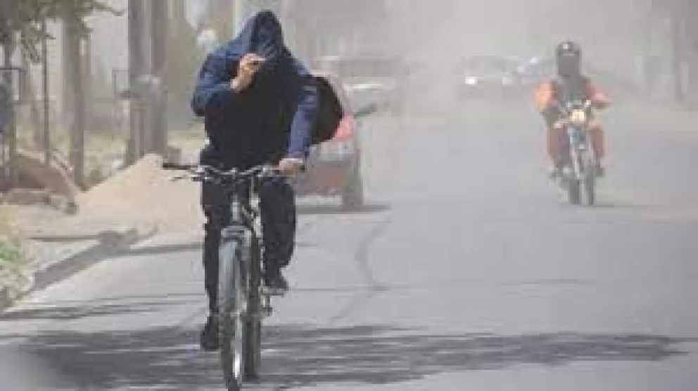 Clima: sigue el alerta por ráfagas de hasta 100 km/h en la región