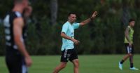Se complica el plan de Scaloni: el contratiempo inesperado de cara al duelo con Honduras