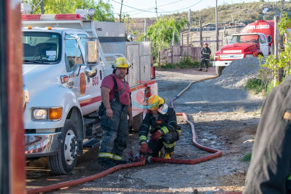 SIN DESCANSO: Los bomberos tuvieron tres intervenciones en menos de 24 horas 