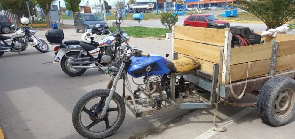 Secuestran un motocarro: no tenía papeles y poseía partes de otro vehículos