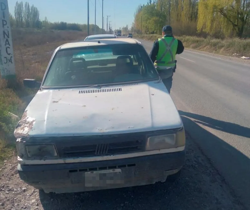 Llevó su auto al taller mecánico y se lo robaron
