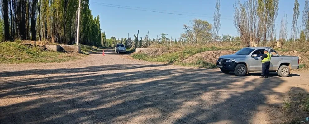 Escapó del control policial, lo atraparon con droga y horas más tarde recuperó la libertad