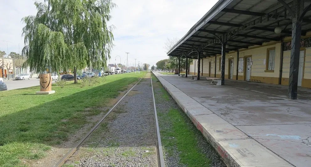 Trenes Argentinos se comprometió a analizar la calidad de la las vías de la región