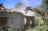 La casa empezó a temblar y las paredes se rajaban pero no era un terremoto: era una demolición