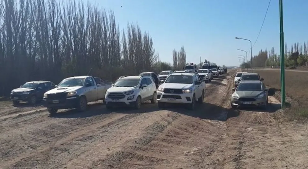 El “lado B” de Vaca Muerta: en Peñas Blancas reclaman una ambulancia y un móvil policial