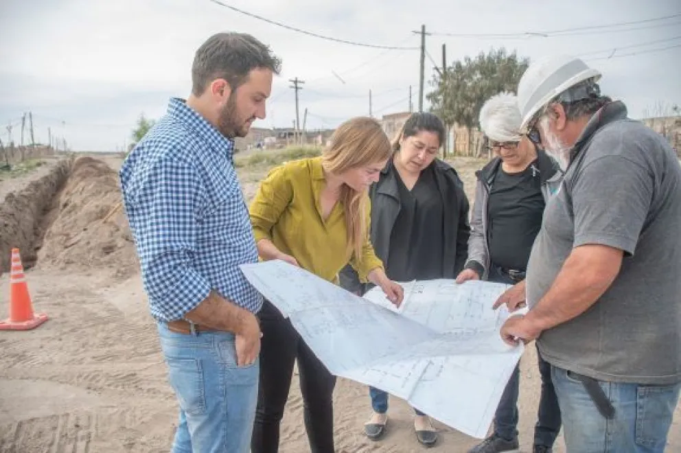 Avanza a buen ritmo la obra de la nueva red de agua Quinta 25