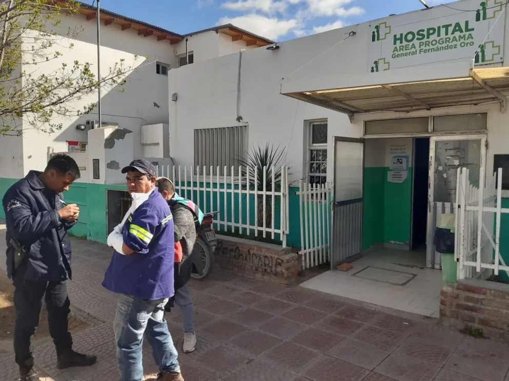 Buscan al hombre que apuñaló a un trabajador de Aguas Rionegrinas 