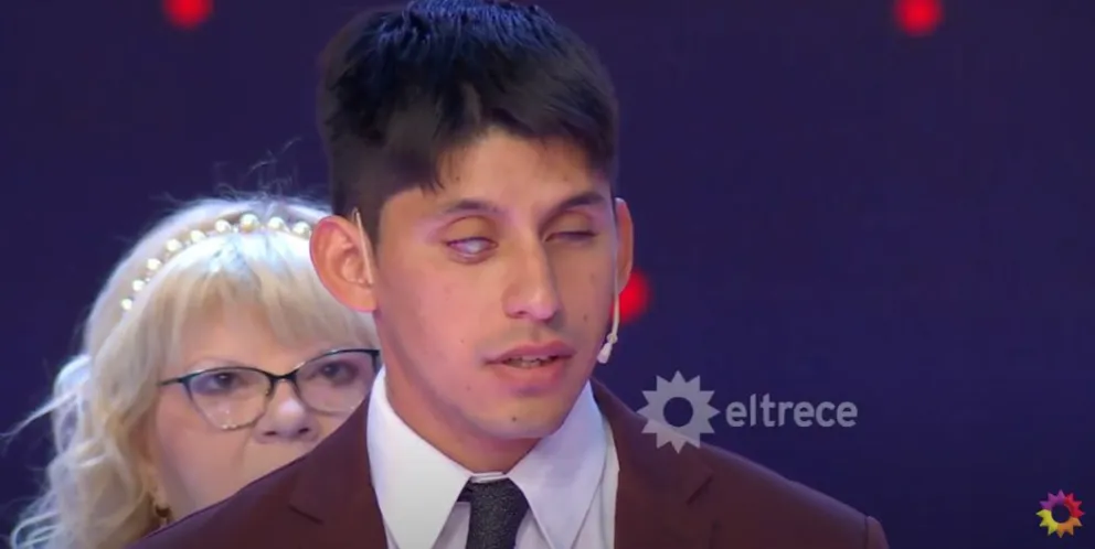 ¿Qué dijo la gobernadora de Alberto? El roquense que ganó los 8 escalones 
