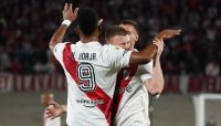 Se acerca la Libertadores: River goleó a Estudiantes y se ilusiona con pelear hasta el final