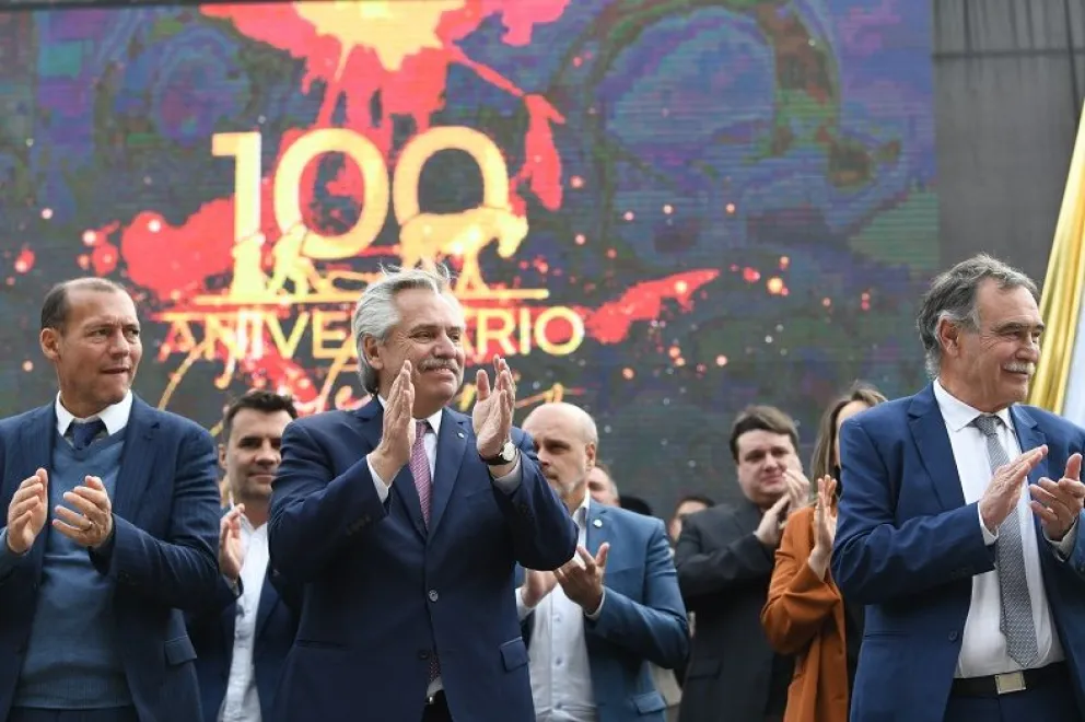 El Presidente estuvo en el aniversario de Centenario y en San Martín de los Andes ¿Qué hizo y que dijo?