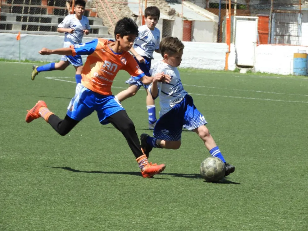 Atención chicos: un club de Primera estará en Roca en busca de nuevos talentos del fútbol