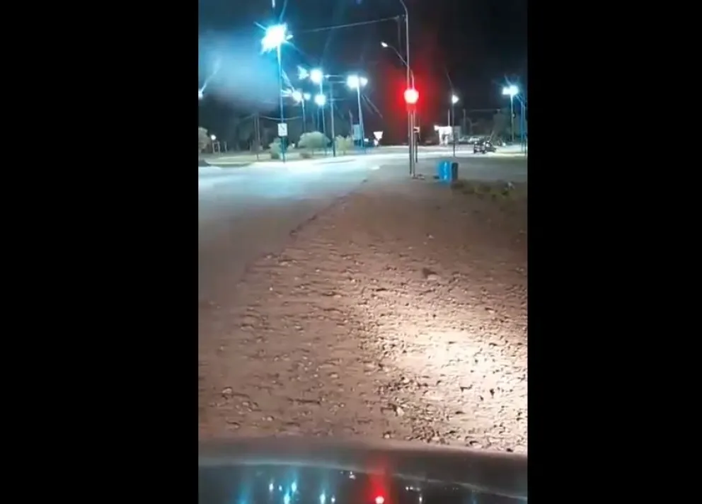 Mirá la divertida reacción de un vecino ante la llegada de las fotomultas 