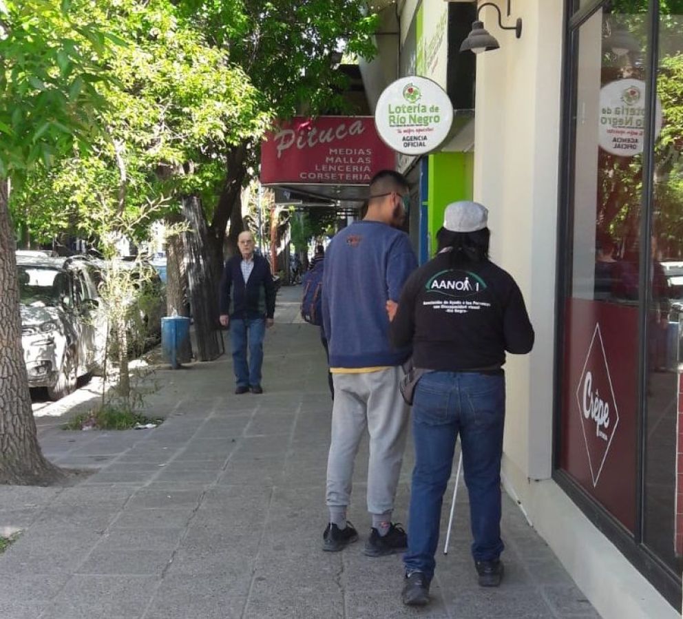 bast&oacute;n blanco