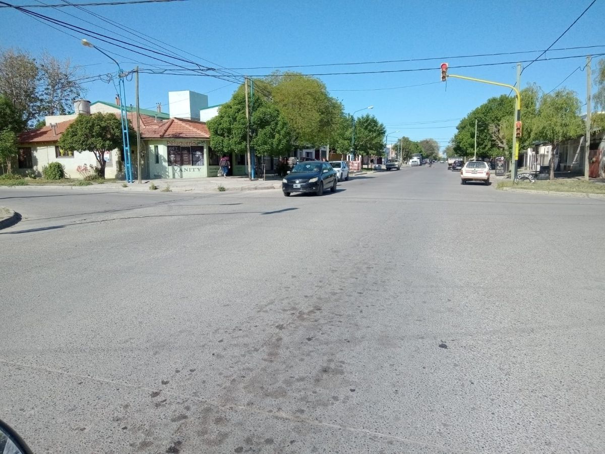 Brown y Villegas, sin sendas en ambas calles