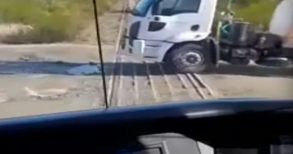 La locura de intentar ganarle el paso al tren: ¿Cómo lo viven los maquinistas?