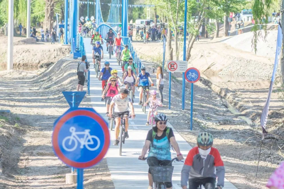 Asistió un centenar de personas a la inauguración de la ciclovía de Ruta 6