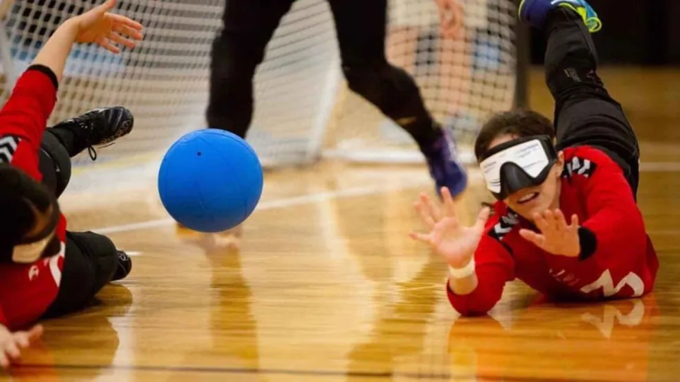 El Goalball, un deporte que crece en la región 