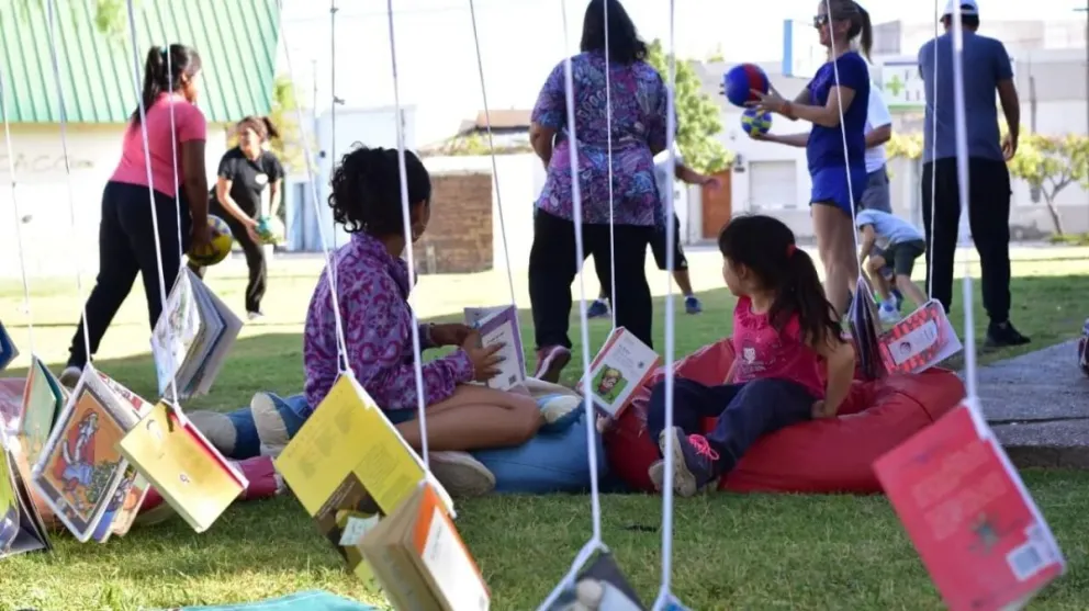 ¡Atención familia!: con juegos, música, sorteos y mucho más, llega Kermesse Nómade a Roca