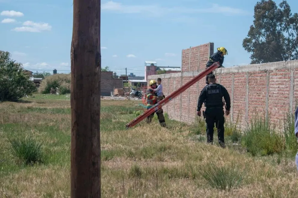 Heroico accionar: Salvaron a un niño de 5 años y a su padre de un terrible incendio 