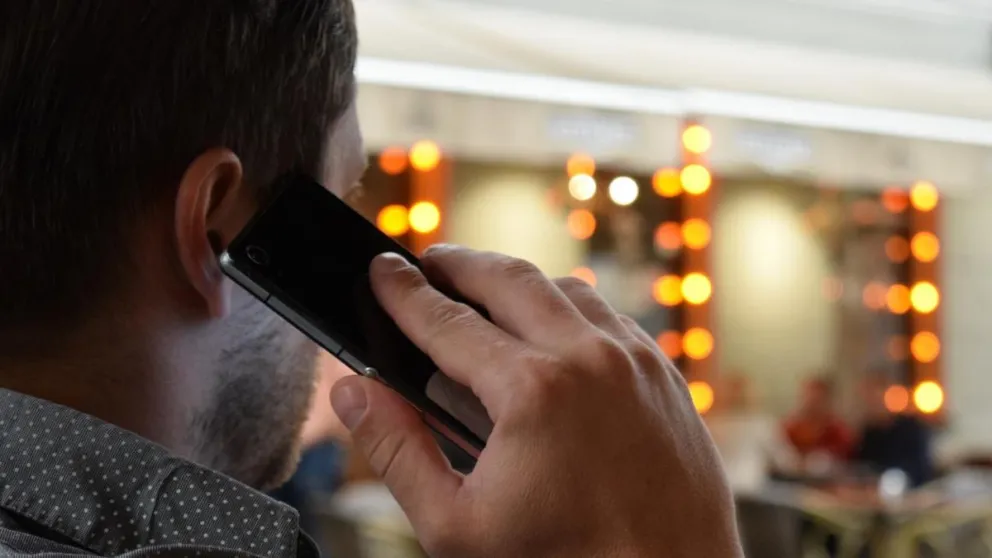 Ojo con las bromas pesadas y las amenazas telefónicas: habrá multas y prisión de hasta dos meses