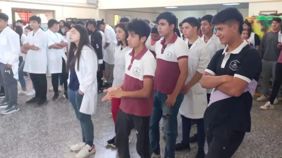 Provincia destacó la participación de estudiantes de la ESRN 103 en la Semana de la Ciencia