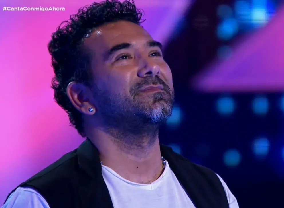 VIDEO: quién es HLA, el roquense que la rompió en el programa de Tinelli “Canta Conmigo Ahora”