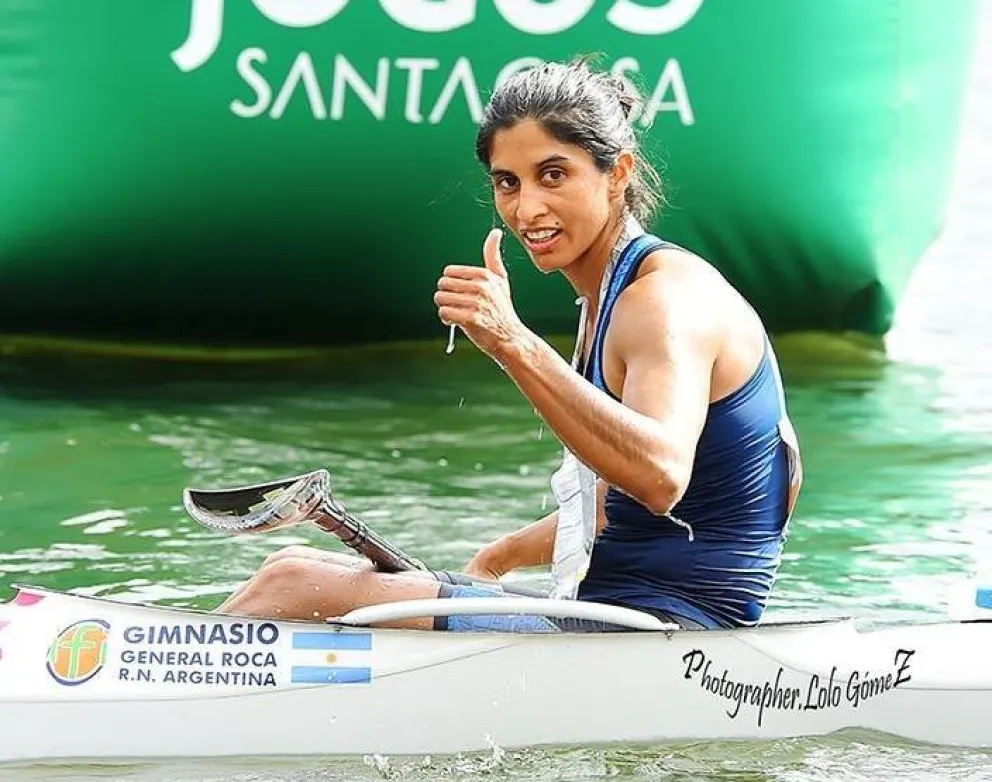 Conocé la historia de Cecilia Collueque, la roquense tricampeona del mundial de canotaje 