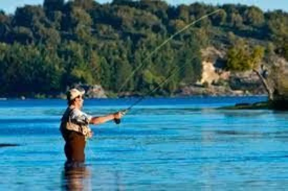 Llegó el día tan esperado: empezó la temporada de pesca en la región