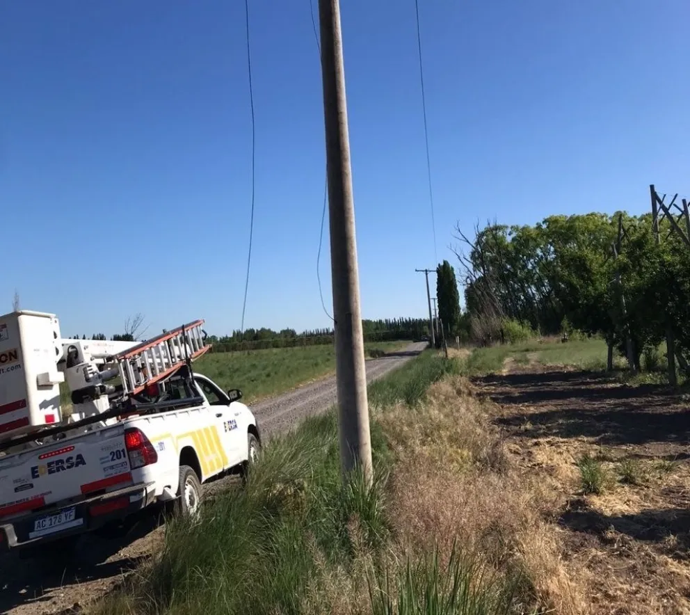 Empresas y chacareros sin energía por el robo de 2 kilómetros de cables
