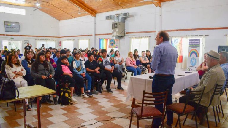 Más de 140 jóvenes de distinta localidades se capacitaron en Cooperativismo y Mutualismo