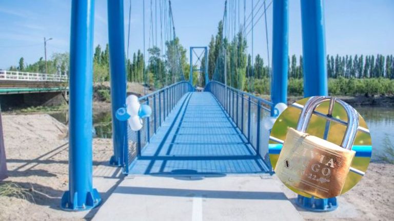 “Candado del amor”: Una pareja roquense hizo una recreación en la pasarela de Ruta 6