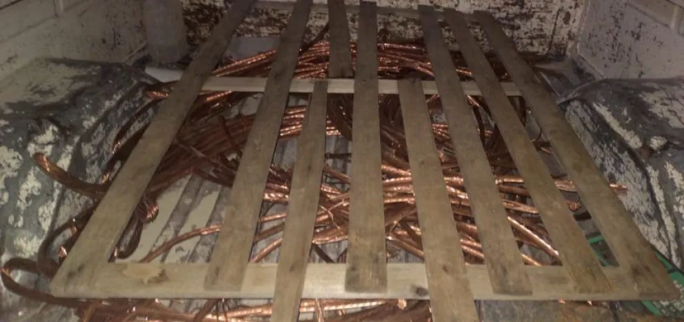 Retuvieron casi 200 kilos de cables que transportaba una persona