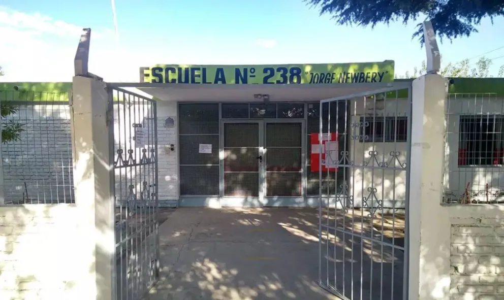 Docente de la Escuela 238 fue apartado del cargo por abuso 