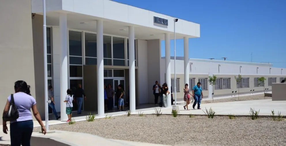 Continúa el reclamo de estudiantes y docentes del IFDC por la apertura de la sala infantil 