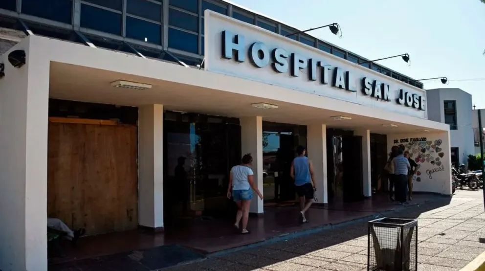 Le pegaron un ladrillazo en la cabeza a un adolescente para robarle la gorra: está en terapia intensiva