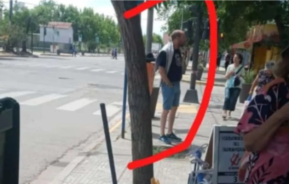 “Esa foto no es de él” dijo el abogado de Gatti por el supuesto escrache