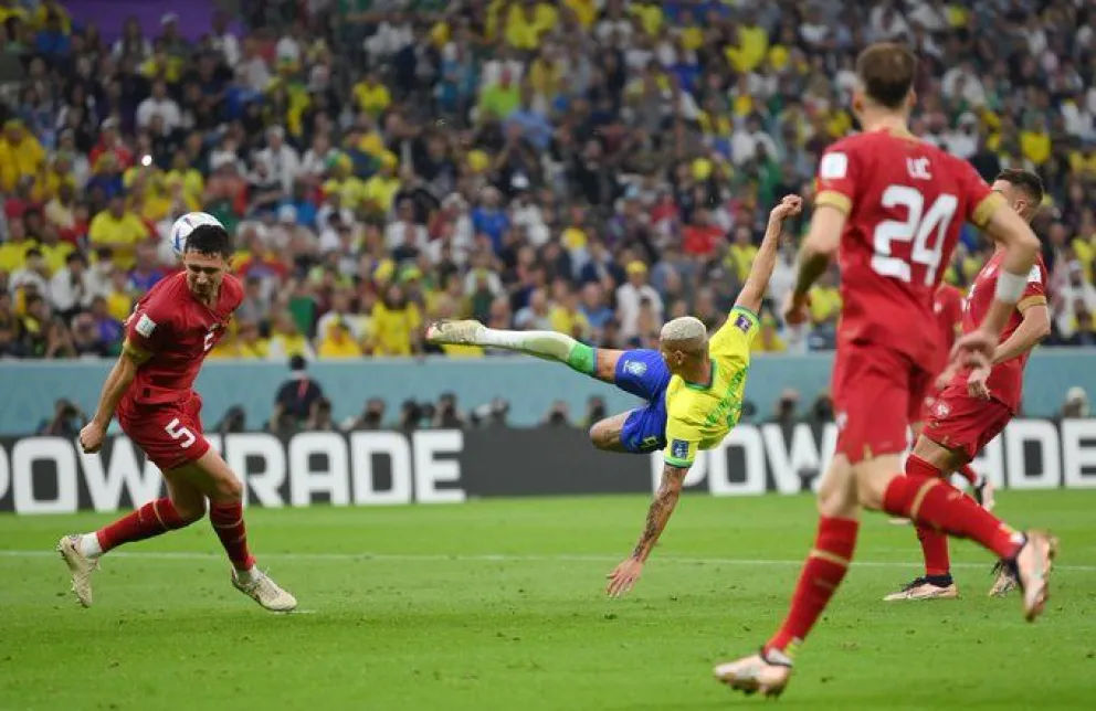 Con dos goles de Richarlison, Brasil dijo presente en Qatar