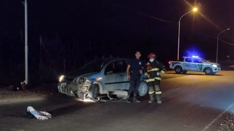 Chocó un auto, atropelló a un ciclista y se dio a la fuga 