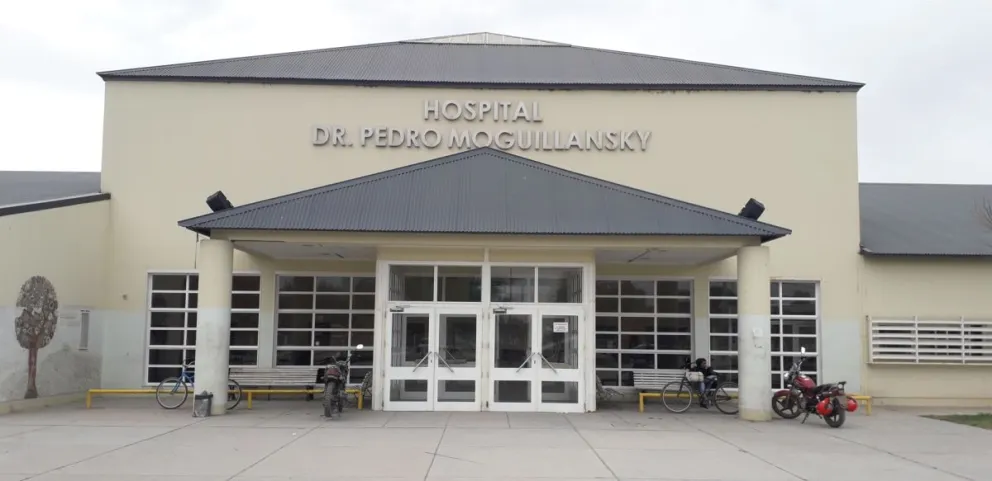 Denuncia por mala praxis: el bebé continúa en estado crítico de salud