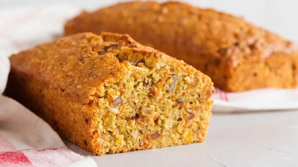 Para la merienda: budín de zanahoria con pasas y nueces