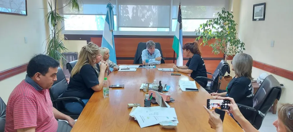 Tras las advertencias, Unter convocó a un paro para este miércoles