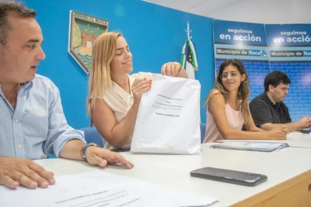 Van a invertir 300 millones para pavimentar la zona norte en Roca 