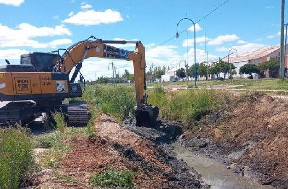 Comenzó un programa de limpieza de pluviales