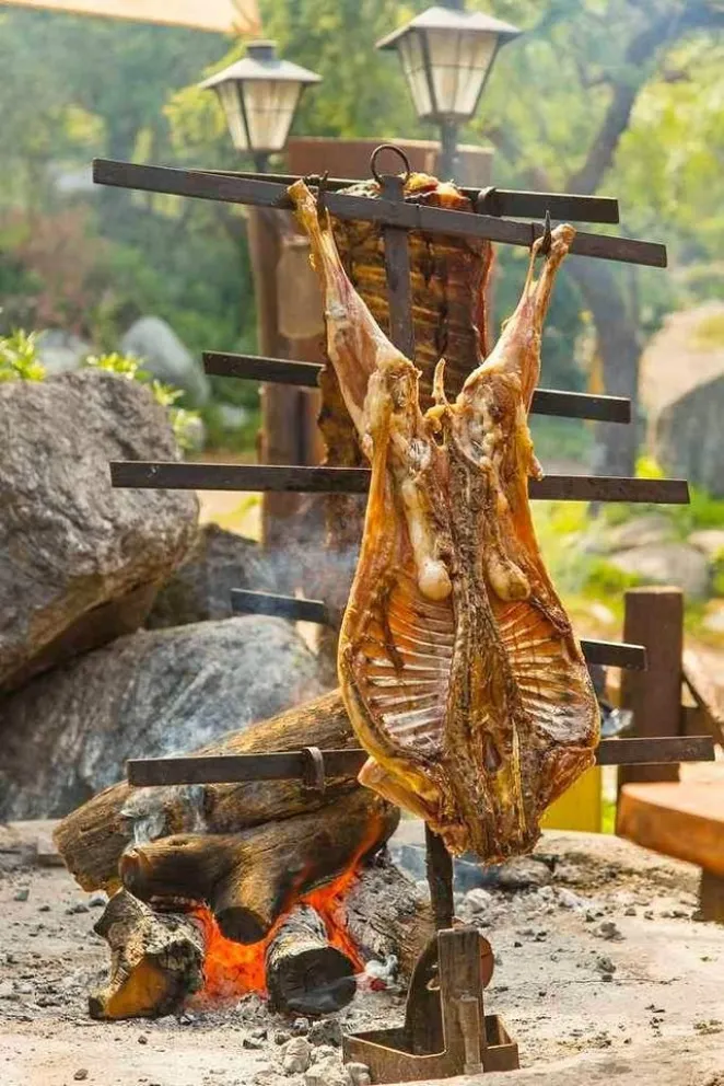 ¿A cuánto están los chivos, corderos y lechones en Roca? 