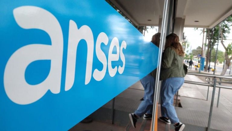 Operativo Verano: ANSES continúa atendiendo en diferentes sectores de la ciudad