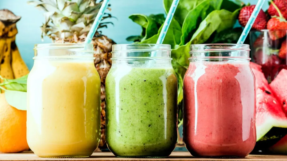 Fácil y rápido: tres licuados para refrescar tu mañana