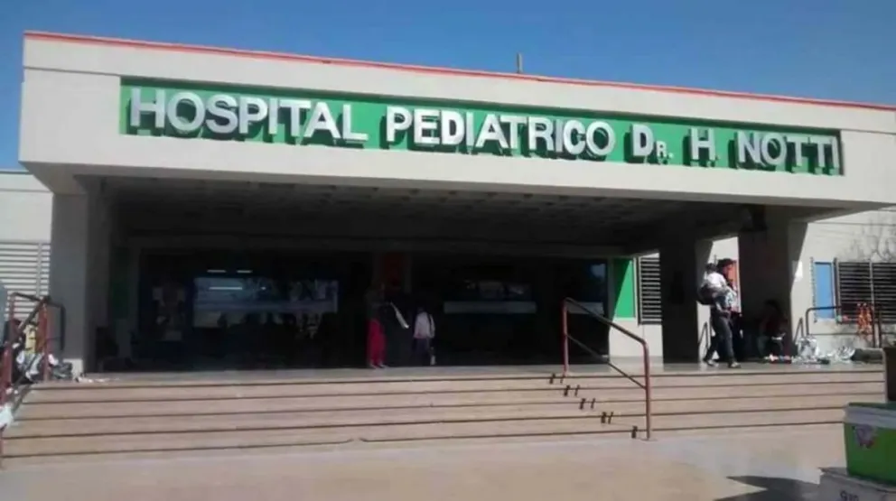 Trágico: una beba murió ahogada en un tacho con agua mientras su mamá lavaba los platos