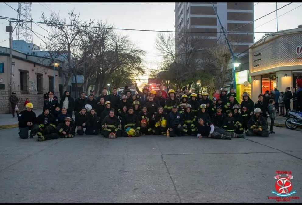 Bomberos cumple 73 años y lo festeja con la comunidad roquense 