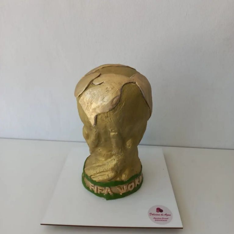Una pastelera de Roca creó la torta de la Copa del Mundo