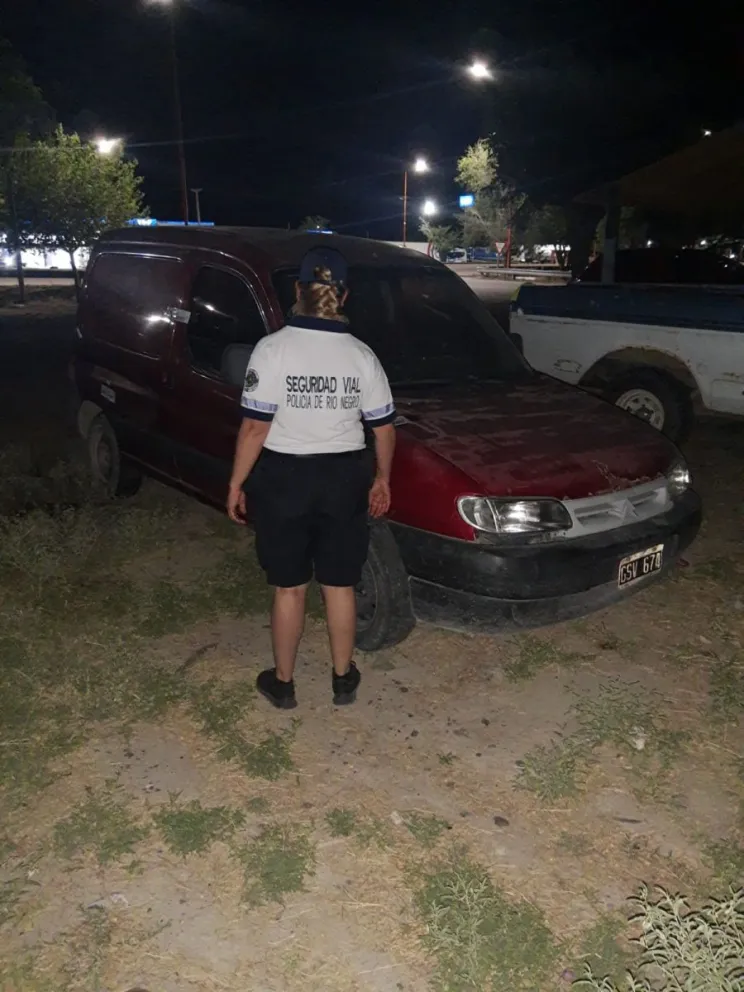 Fue a retirar la camioneta a la Caminera y se dieron cuenta que tenía documentación "trucha"